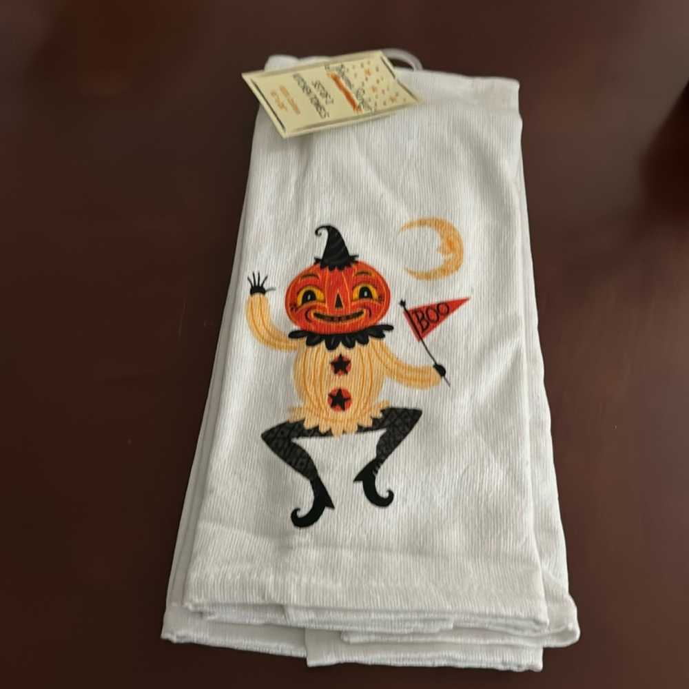 Johanna Parker Halloween pumpkin kitchen towels